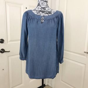 Chambray Tunic with Keyhole
